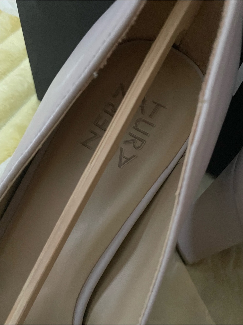 NIB Natrualizer Blush Nude Leather Block Heel Pumps size 9m - Picture 2 of 8